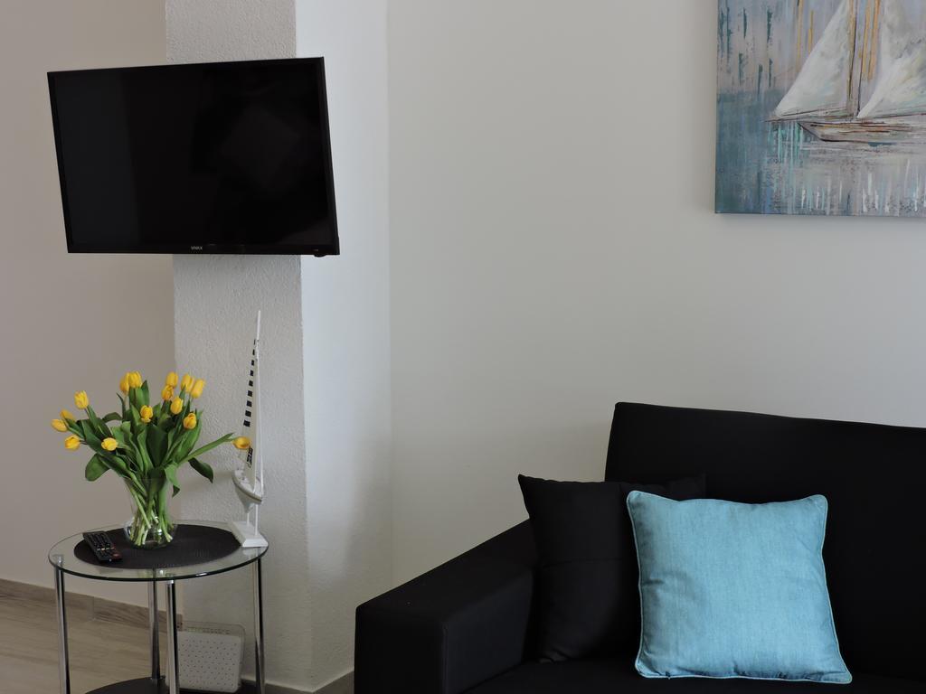 Apartments Nina Riva Kaštela Εξωτερικό φωτογραφία