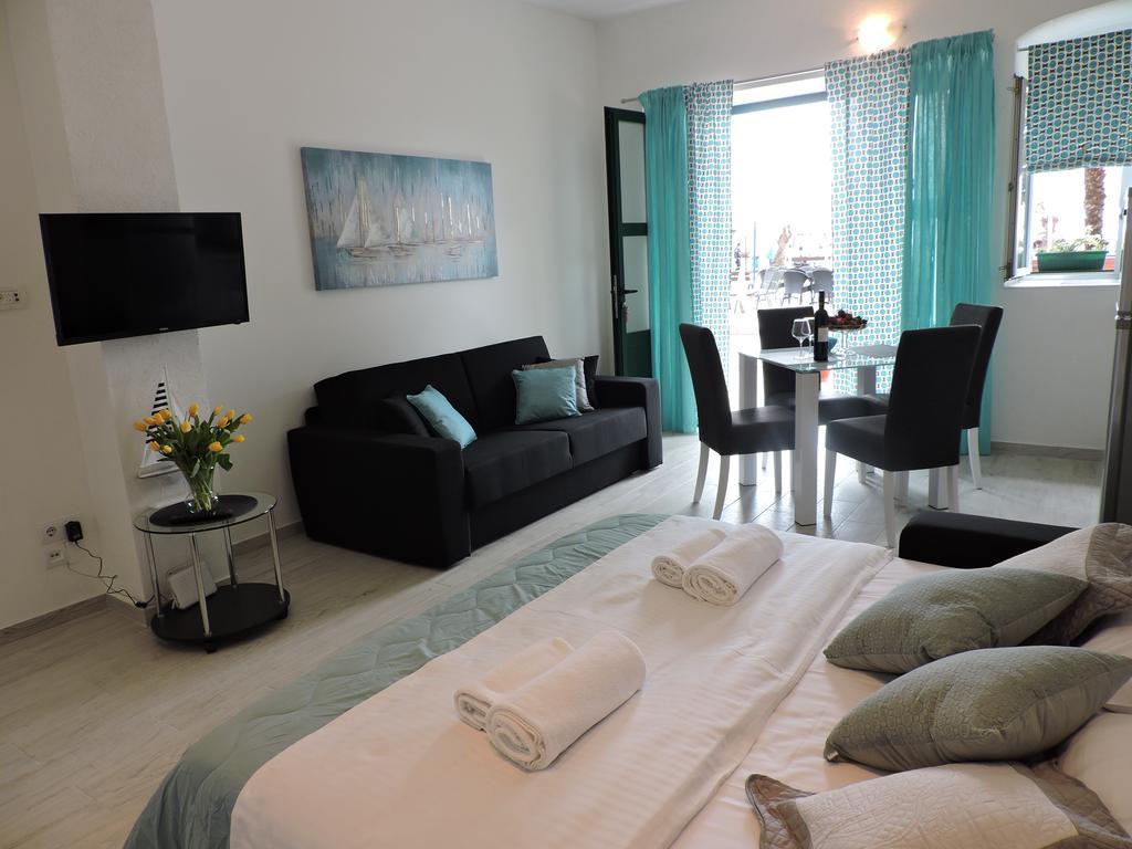 Apartments Nina Riva Kaštela Εξωτερικό φωτογραφία
