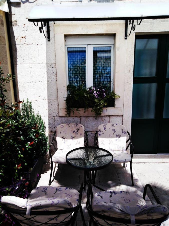 Apartments Nina Riva Kaštela Εξωτερικό φωτογραφία